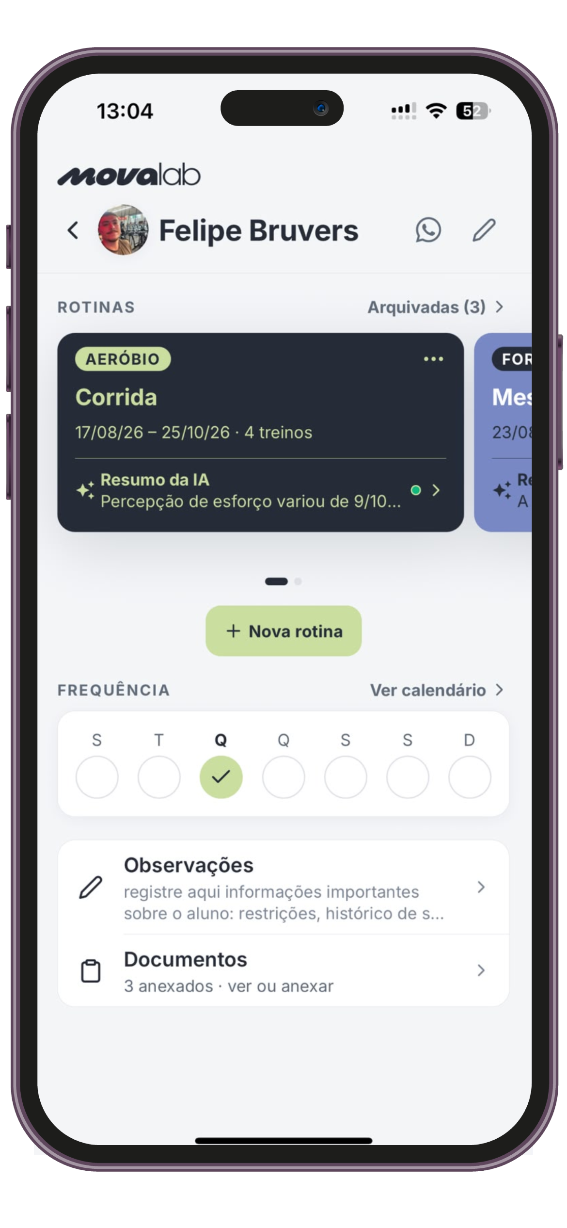 Carteira de aluno e rotina ativa no app MOVA.